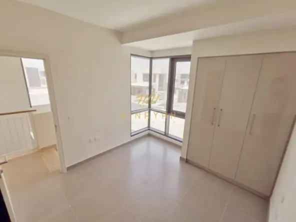 High Rent Return Villa in Reem Dubai