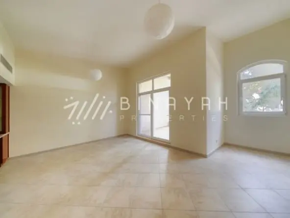 Well Maintained studio | Vacant | Huge Balcony