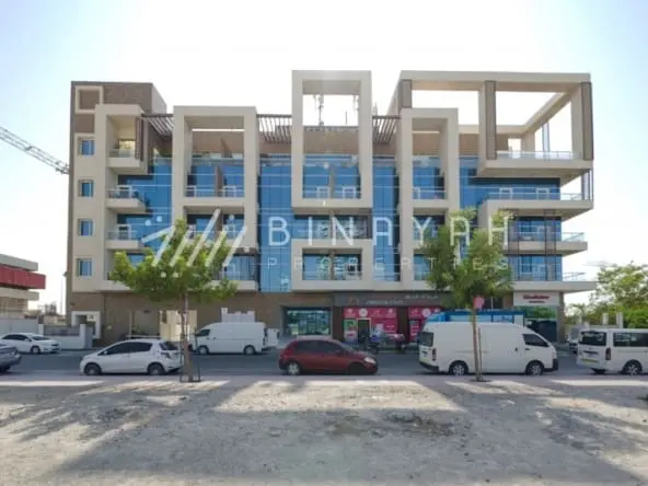 Huge Balcony | Park View | Ready to Move in