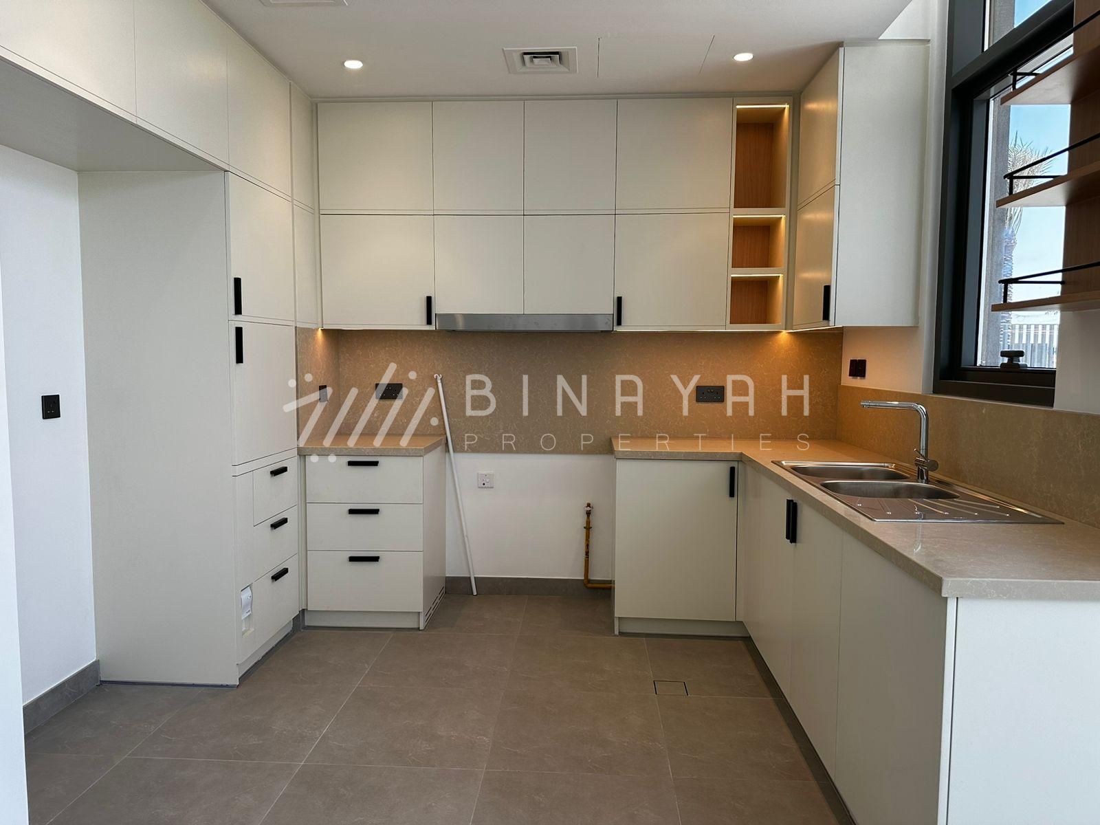 WhatsApp_Image_2026-04-03_at_15.48.06_watermarked Single Row | Family living | Modern layout
