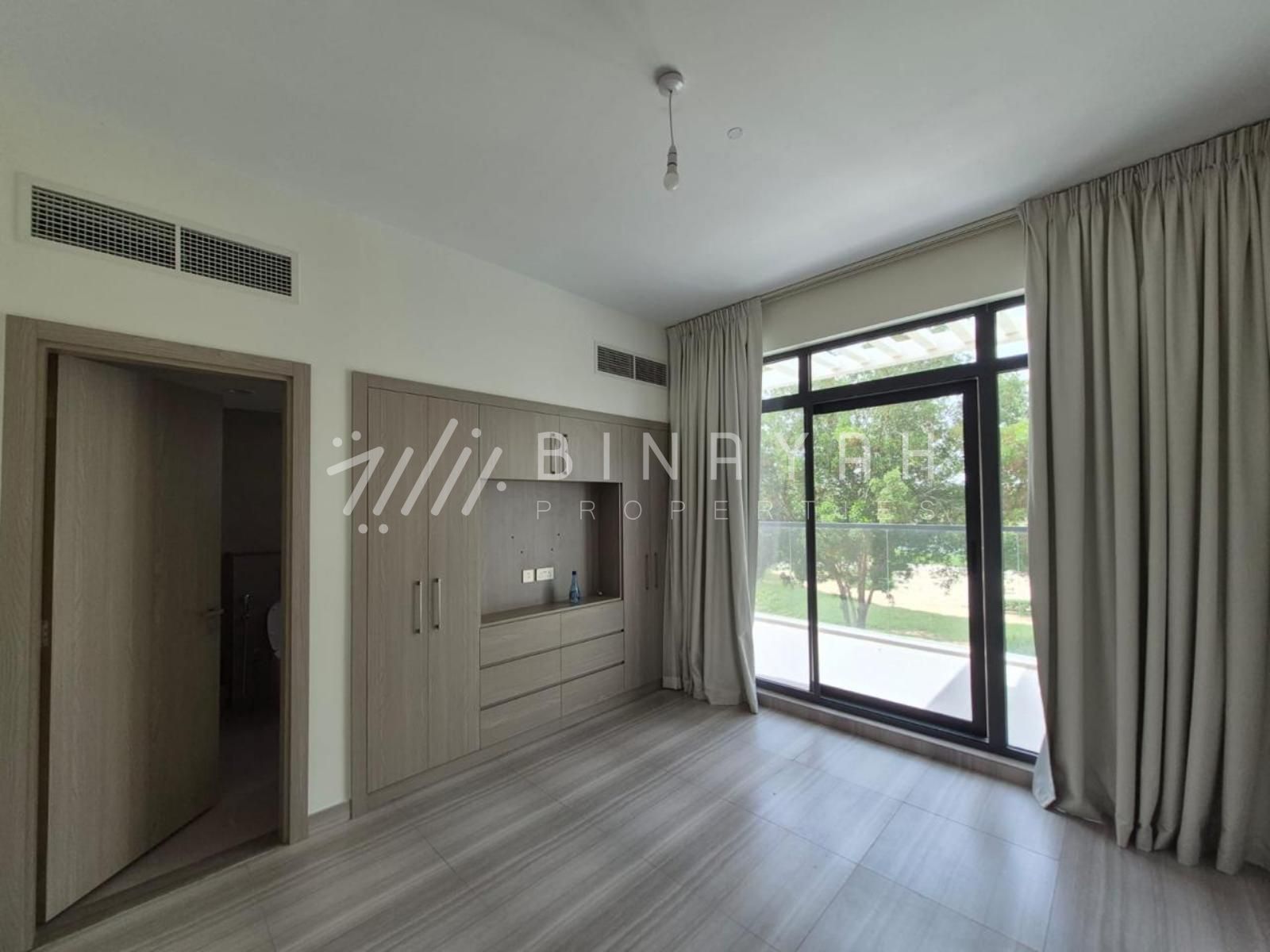 WhatsApp_Image_2026-04-09_at_17.28.07_3_watermarked Premium 4BR Townhouse | Vacant | Prime Location