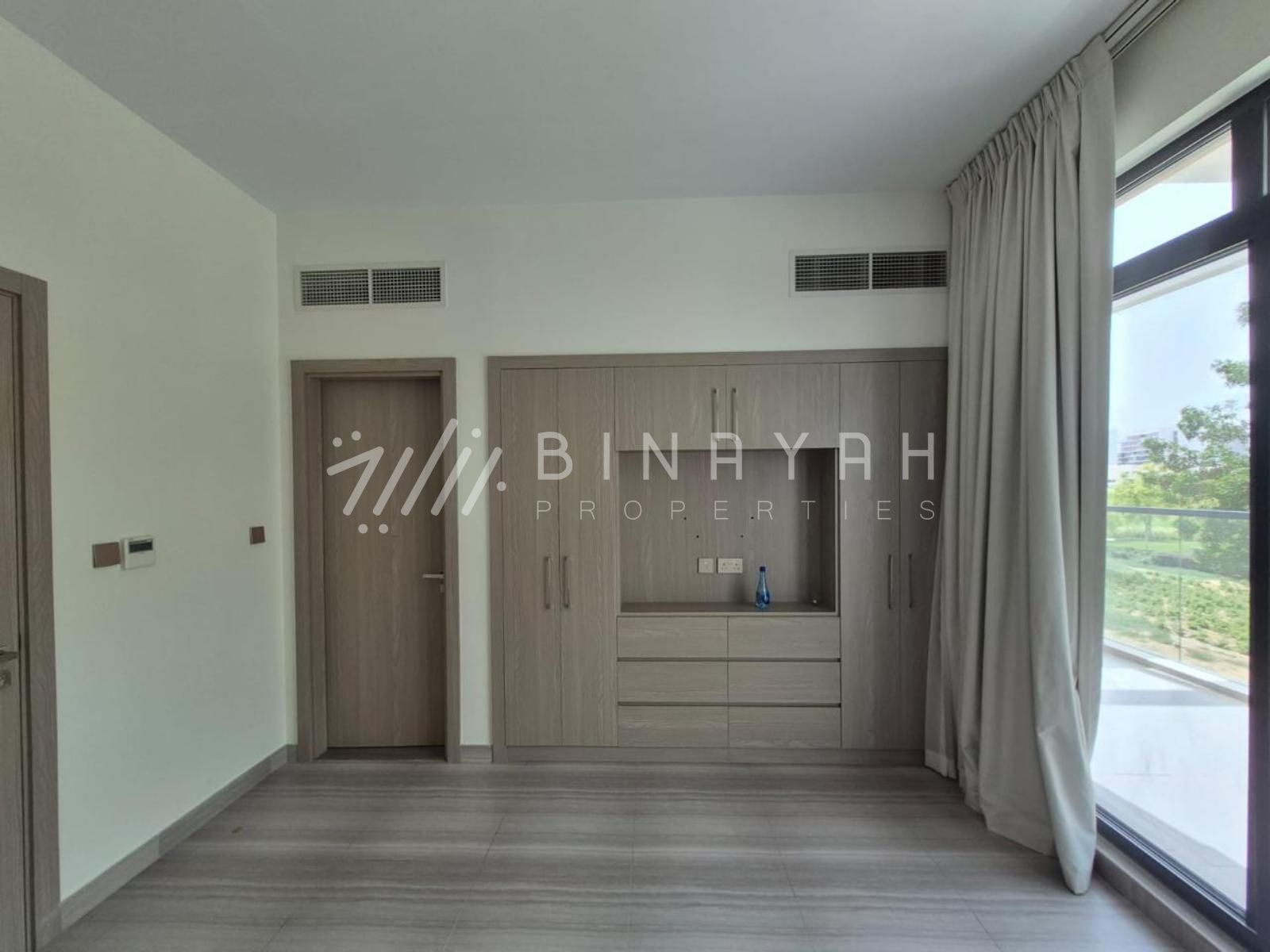 WhatsApp_Image_2026-04-09_at_17.28.08_watermarked Premium 4BR Townhouse | Vacant | Prime Location