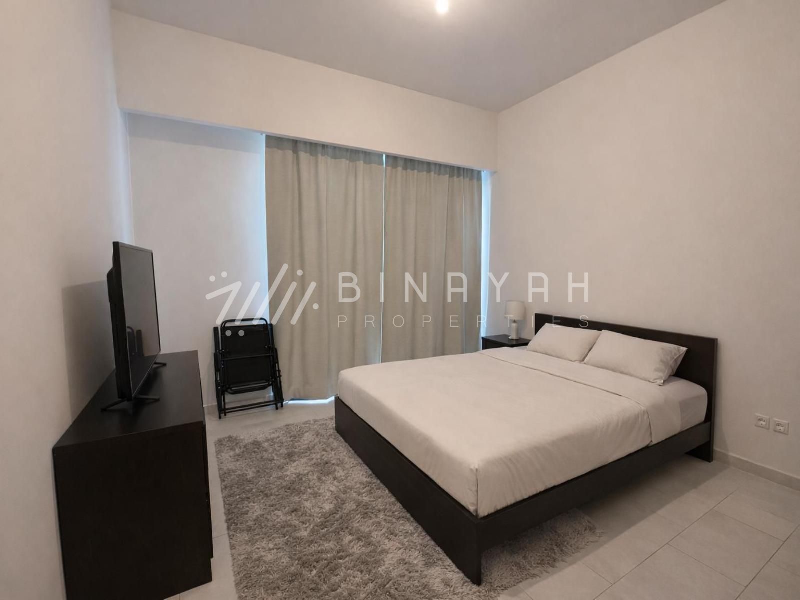 Single Row | Garden Walk | Spacious Layout