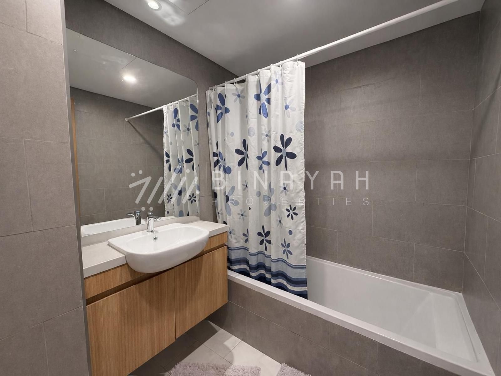 Single Row | Garden Walk | Spacious Layout
