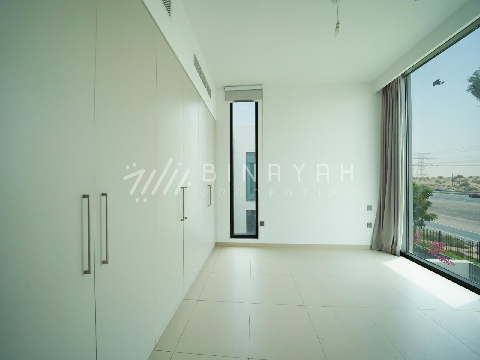 DSC02859_watermarked Single Row | Ready to Move In | Family Community