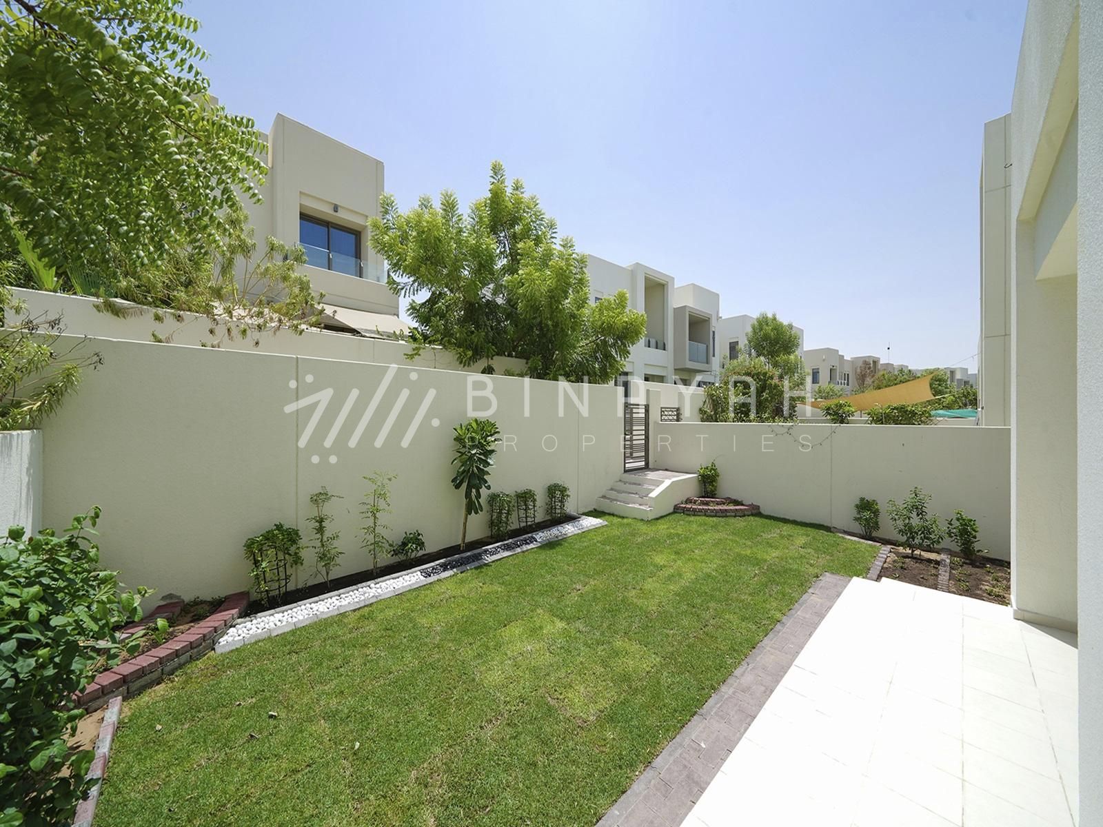 Garden_2_watermarked