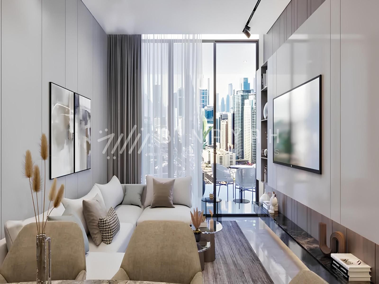 SBV.3_watermarked Low Floor | Private Pool | Community View
