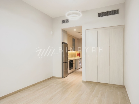 Chiller Free | Fully Furnished | Next to Metro