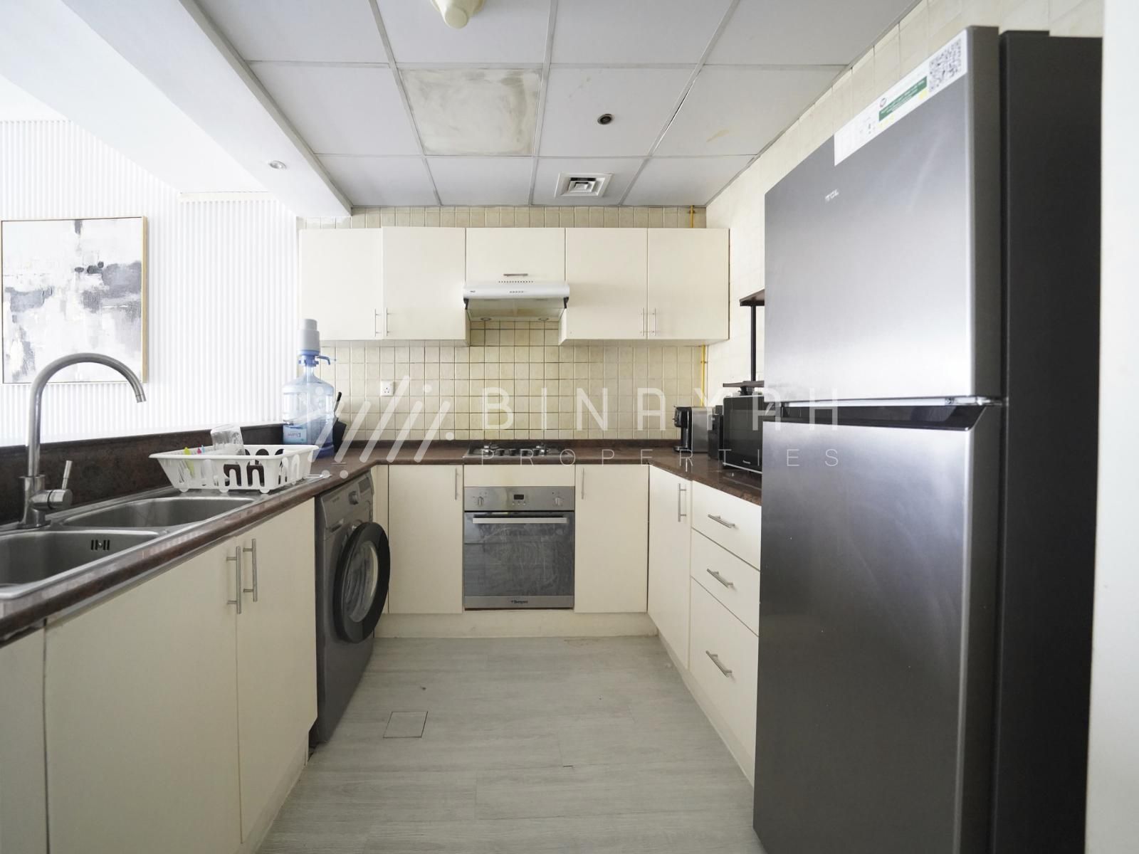 DSC00857_watermarked Luxury Upgraded | Chiller Free | Near to Metro