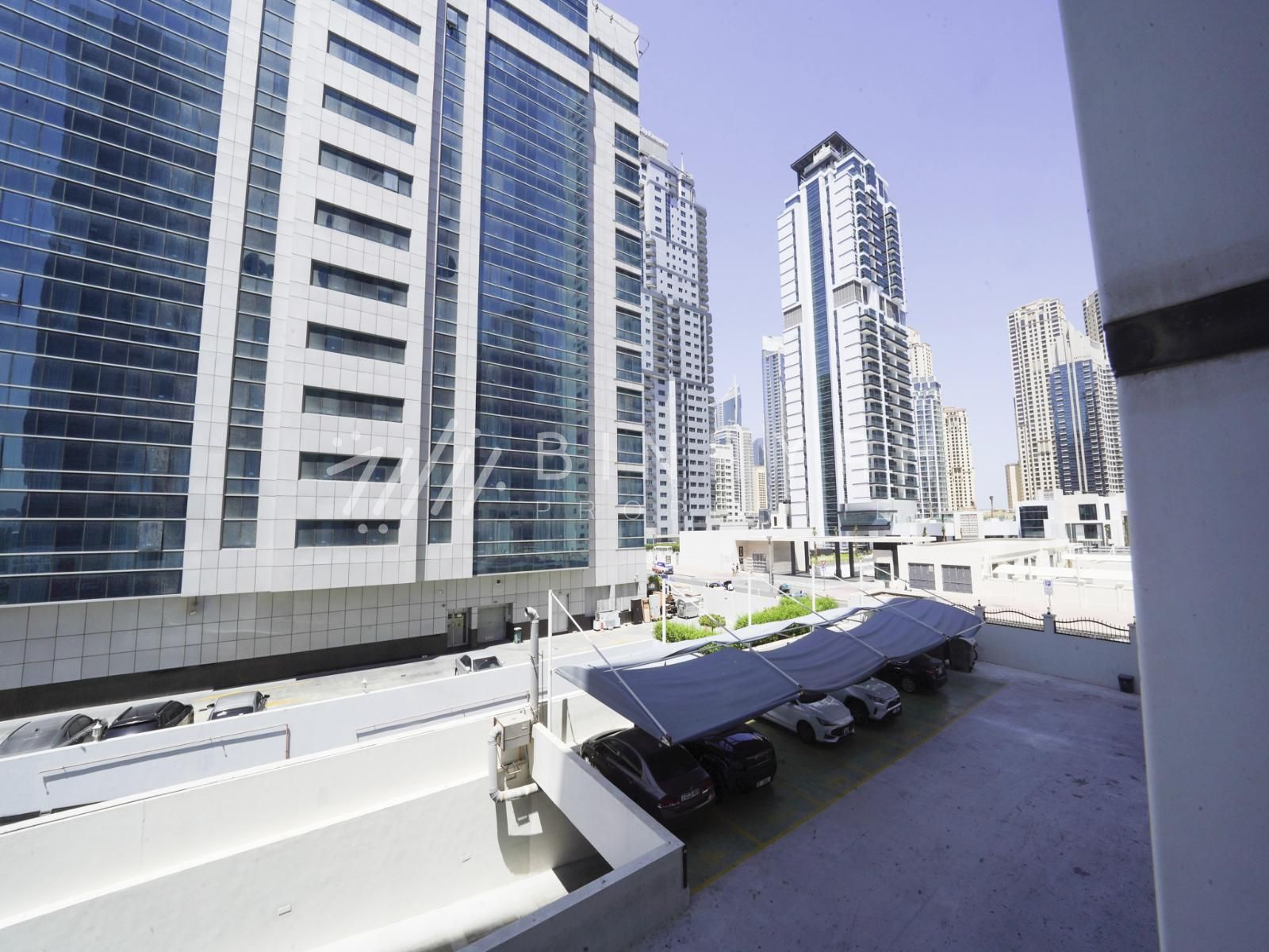 DSC00951_watermarked Spacious Layout | Fully Furnished | Vacant