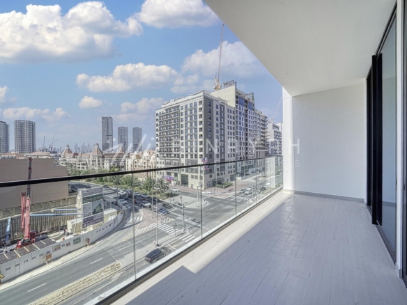 Modern 1BR | Balcony | Smart Home Living