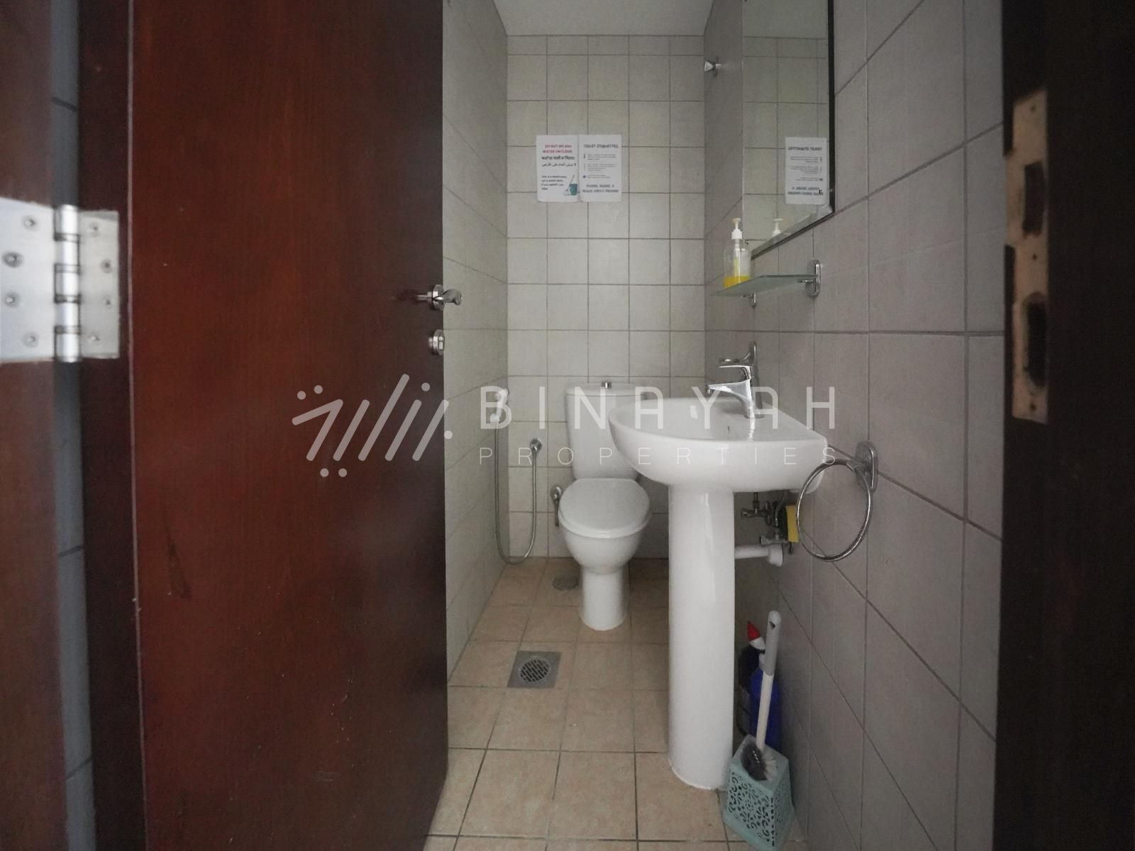 DSC09115_watermarked Near Metro | Spacious | Newly Renovated