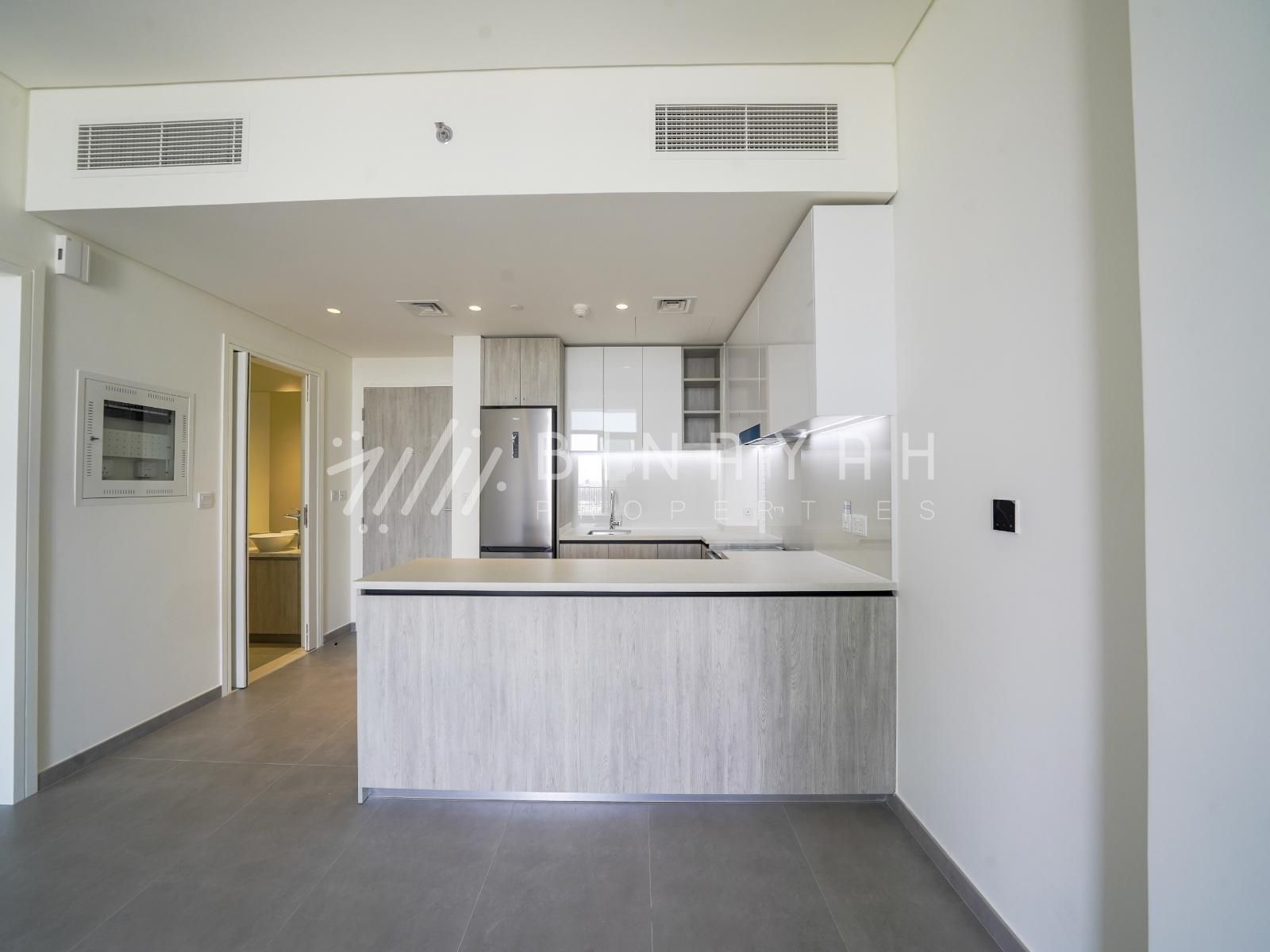 DSC09489-HDR_watermarked Spacious Layout | 1 Bedroom | Vacant
