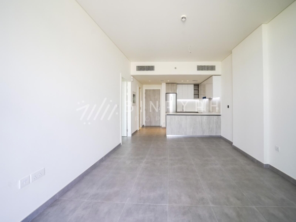 Spacious Layout | 1 Bedroom | Vacant