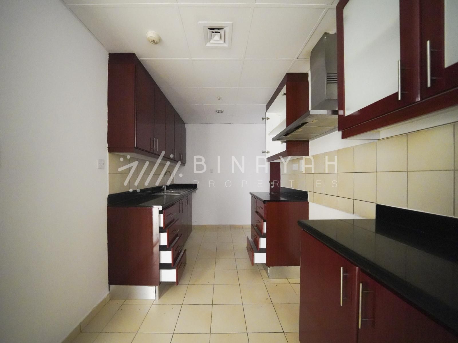 DSC09666_watermarked 3BR + Maid’s | Large Layout | Ready To Move