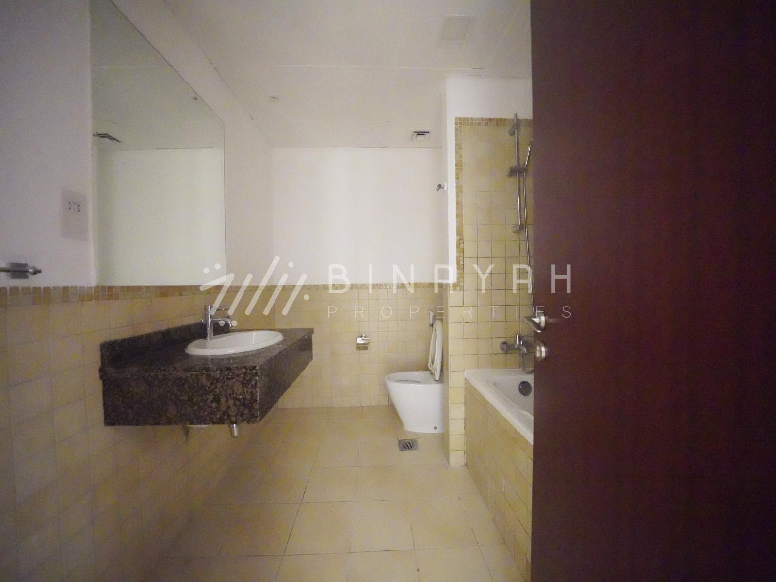 DSC09750_watermarked 3BR + Maid’s | Large Layout | Ready To Move