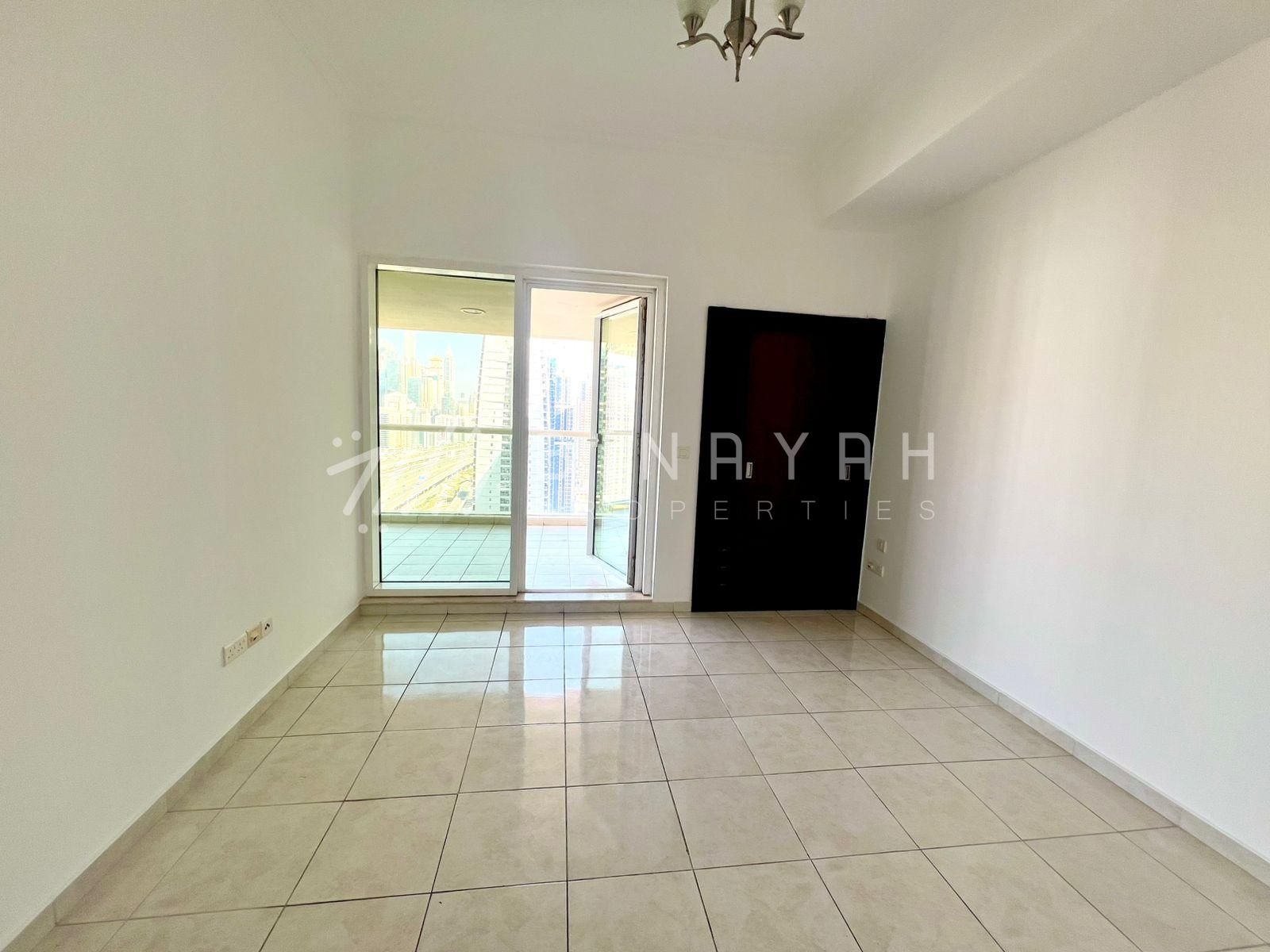 WhatsApp_Image_2026-04-07_at_3.33.26_PM_watermarked Spacious Layout | Next To Metro | Vacant