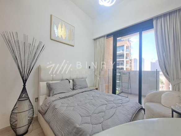 Large layout | Pool View | Fully Furnished