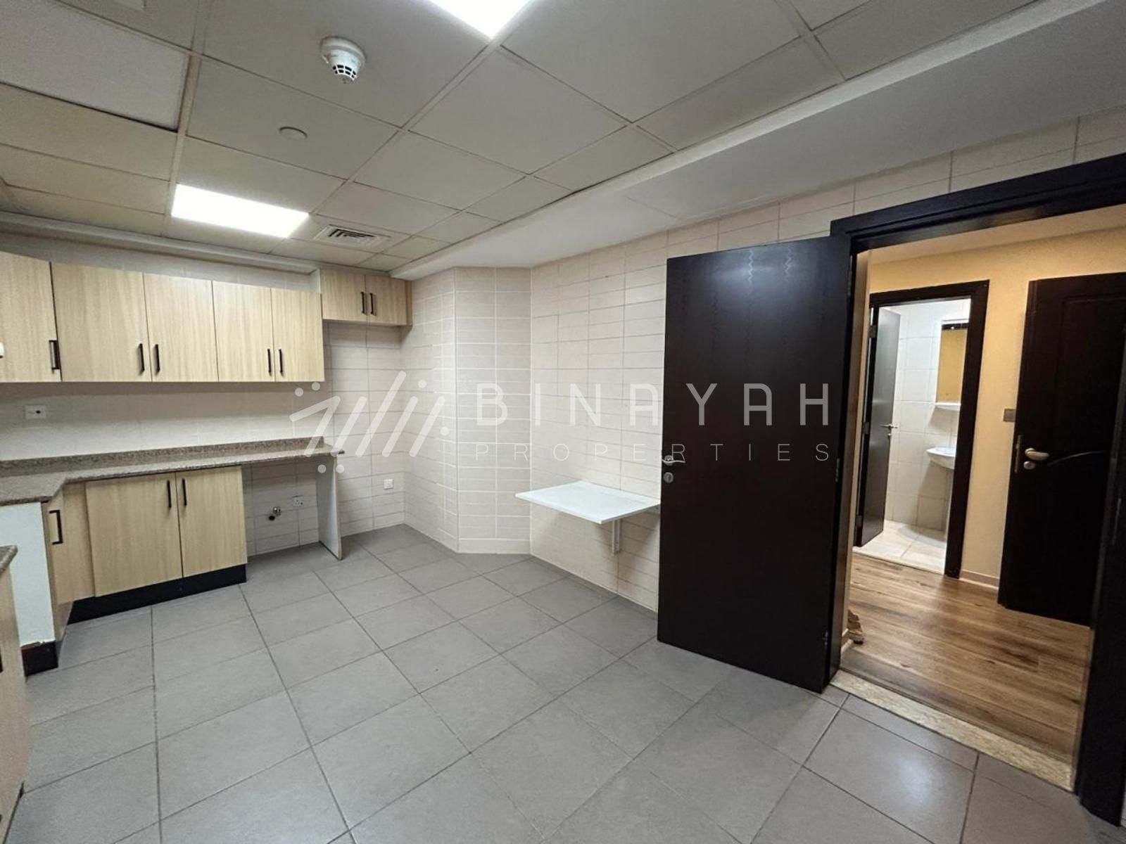 WhatsApp_Image_2026-06-02_at_5.28.39_PM1_watermarked Spacious Layout | High Floor | Metro Access