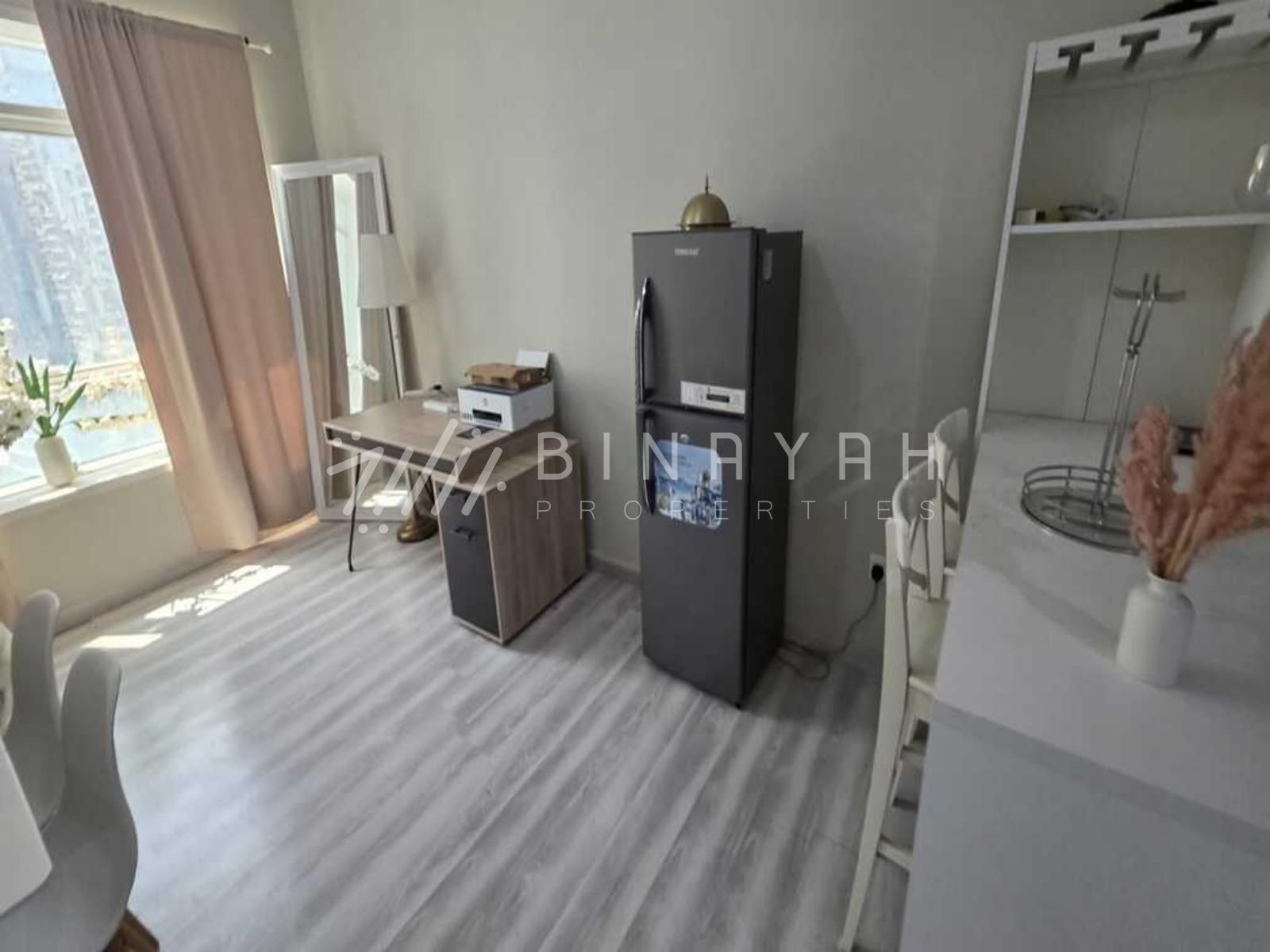WhatsApp_Image_2026-06-17_at_1.29.22_PM_7_watermarked 1 Bedroom | High Floor | Near Metro | Lake View