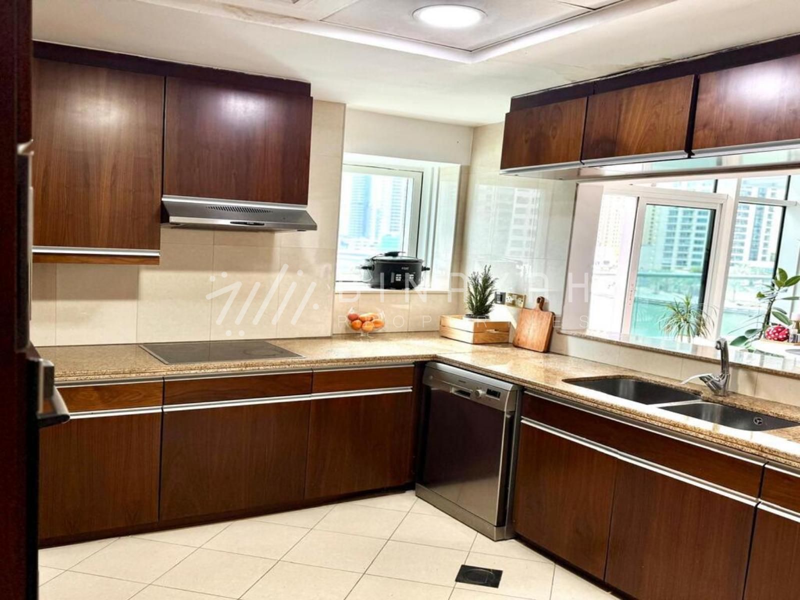 WhatsApp_Image_2026-06-18_at_2.35.08_PM_watermarked Full Marina View | Spacious Layout | Maid’s Room