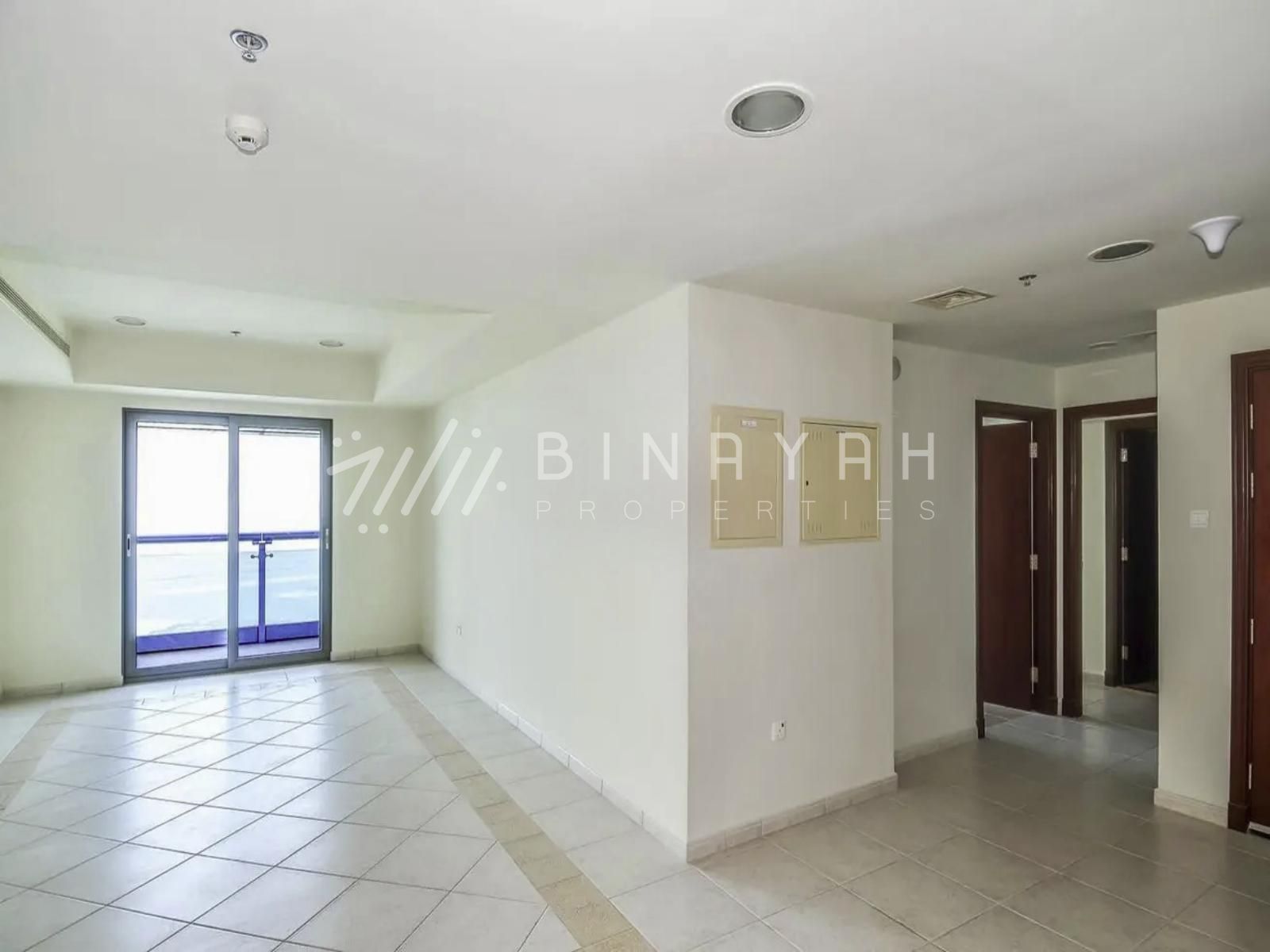 Well-maintained | Large layout | Near metro